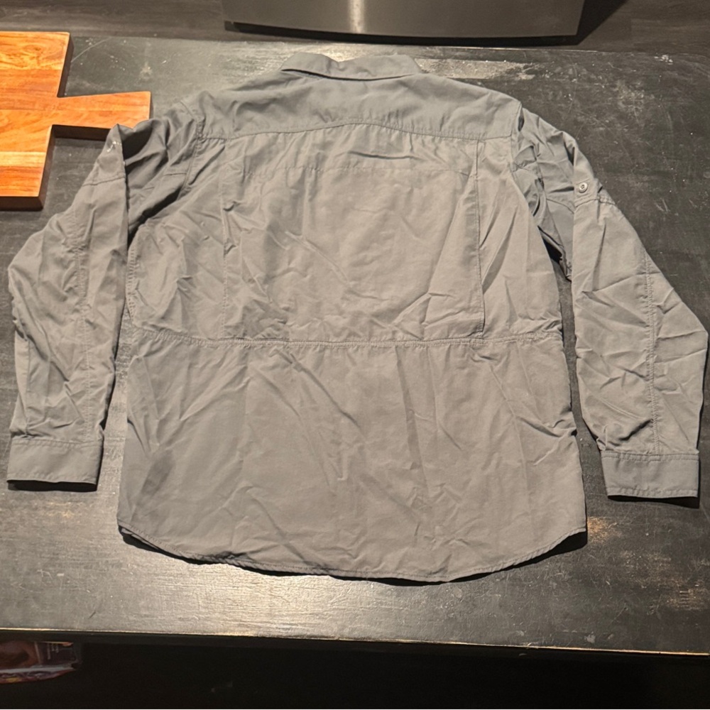 NEW Columbia Omni Shade Sun Protection Men's Gray Button-Up Size Large - Picture 4 of 4